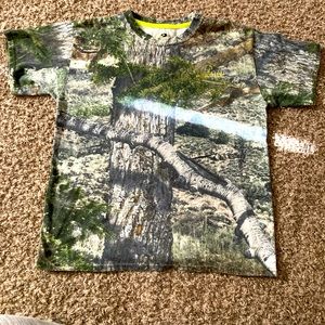 Mossy oak shirt